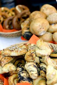 Leckereien beim Fairtrade-Frühstück