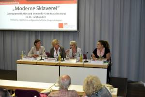 Podiumsdiskussion "Moderne Sklaverei" in Nürnberg