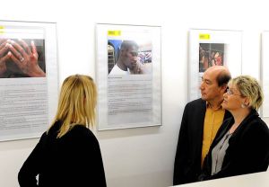 Amnesty-Ausstellung im Nürnberger Heilig-Geist-Spital "Ist das Boot zu voll?"